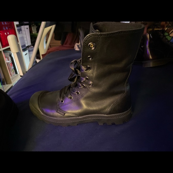 Palladium Womens leather boots - Picture 3 of 4